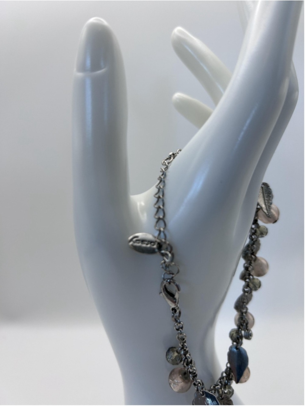 Carolee Bracelet Silver Tone‎ Glass Bead Leaf Charm Chain Lobster 7.5 In